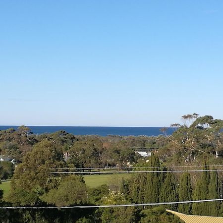 Castle Stay At Lakes Entrance Exterior foto